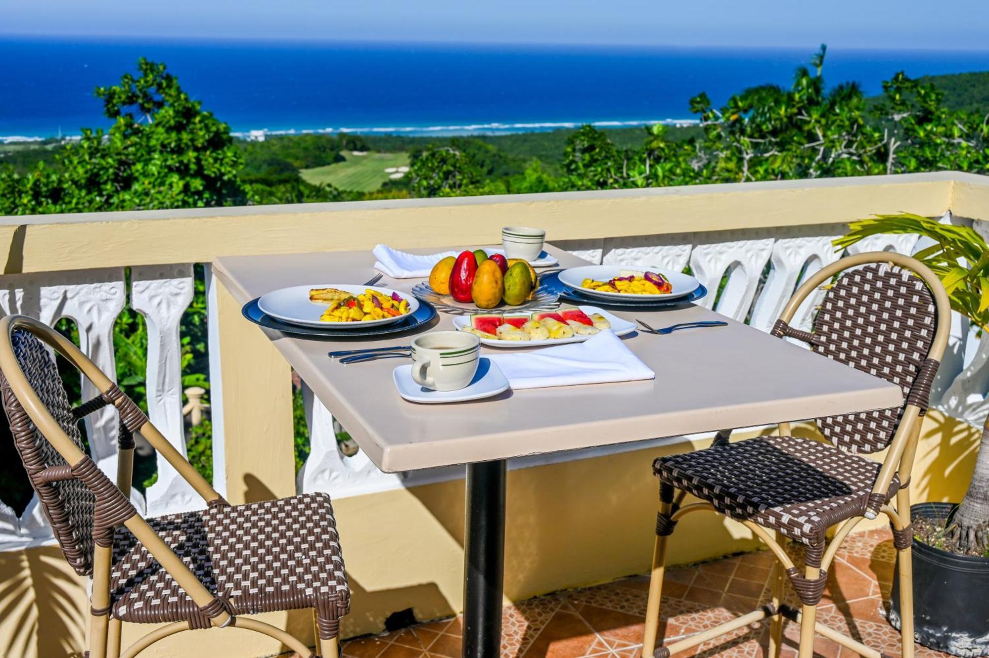 Takuma Boutque Hotel Hotel Rooms & Suites Montego Bay Exterior photo