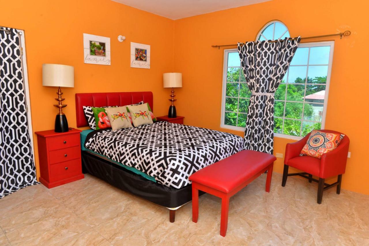 Takuma Boutque Hotel Hotel Rooms & Suites Montego Bay Exterior photo
